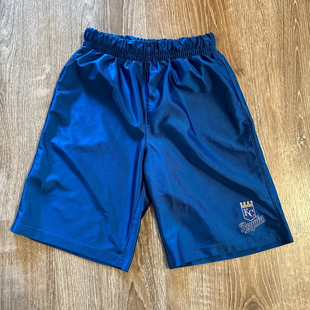 Boys or Girls Athletic Shorts, KC Royals, Size Medium